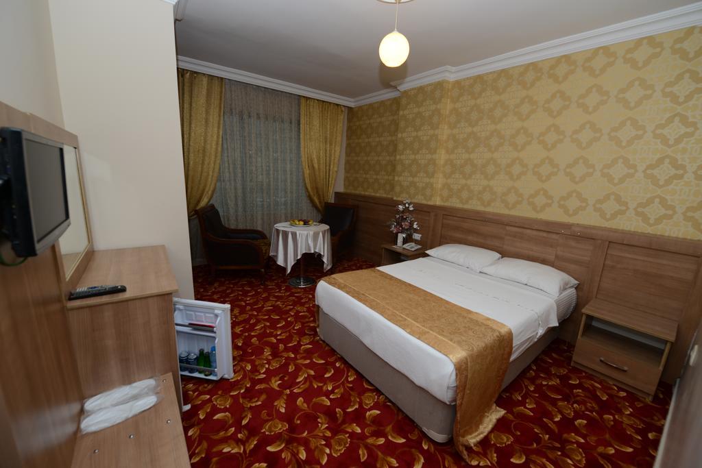 Grand Onur Hotel İskenderun Zewnętrze zdjęcie