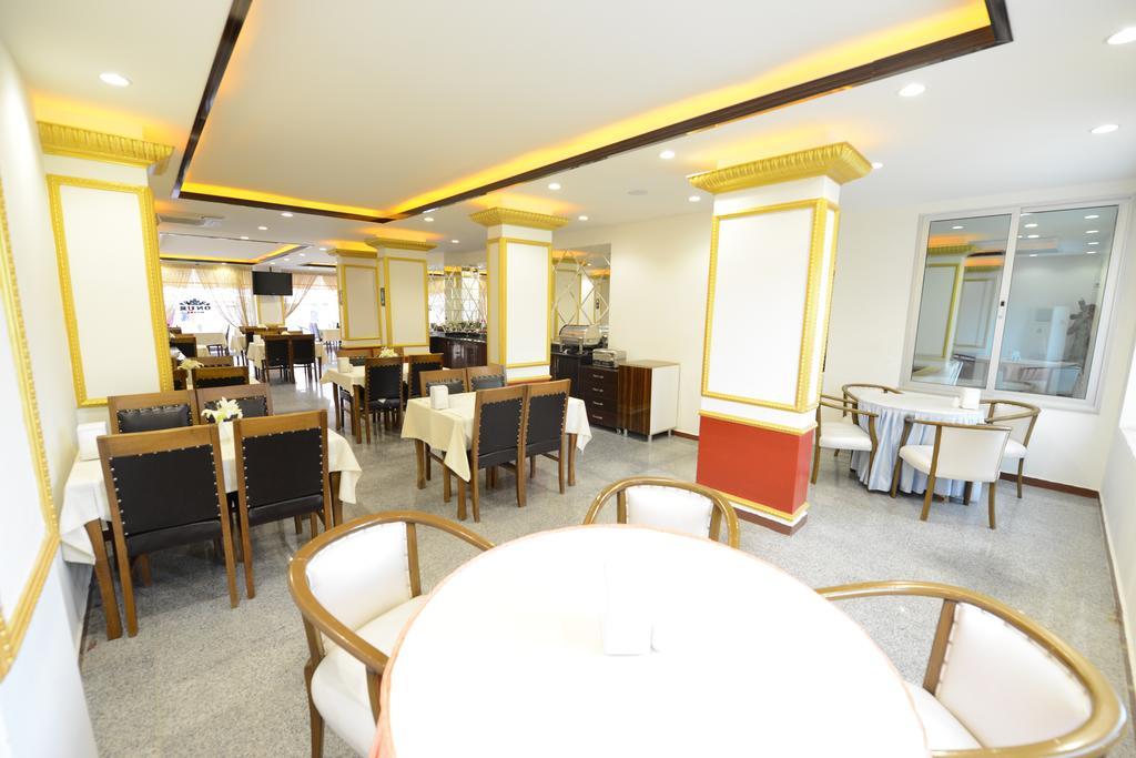 Grand Onur Hotel İskenderun Zewnętrze zdjęcie