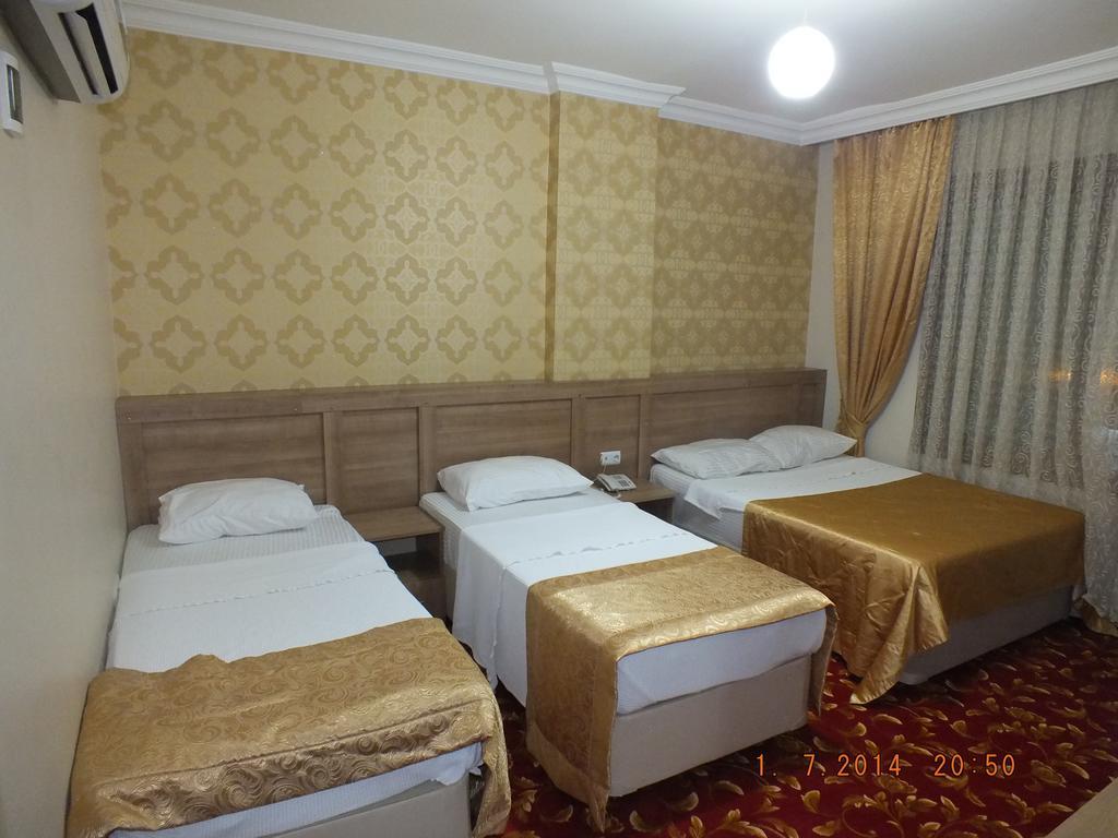 Grand Onur Hotel İskenderun Zewnętrze zdjęcie